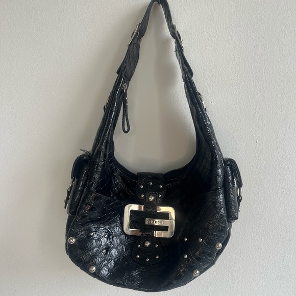 Black Large Guess Shoulder Bag - Picture 1 of 3